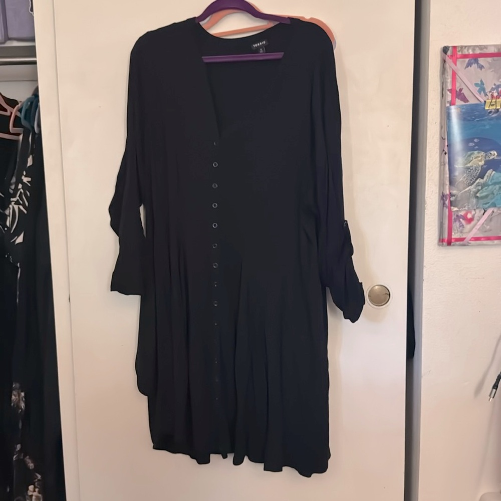 Torrid size 4 black t-shirt dress with pockets.